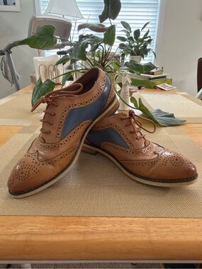 Mona Flying Women’s cute Two-Tone Wingtip Oxfords - Brown & Blue